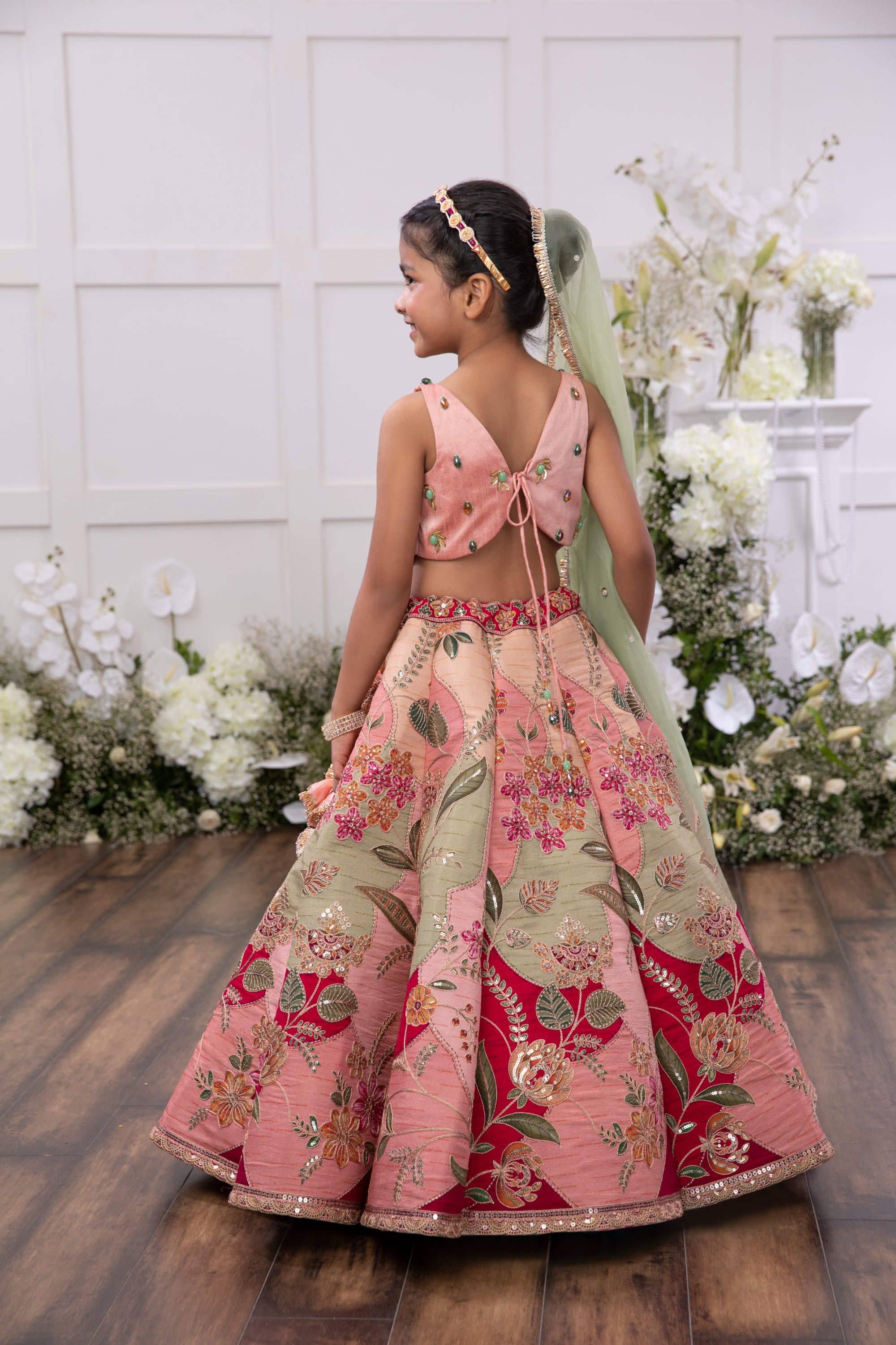Noorika Lehenga